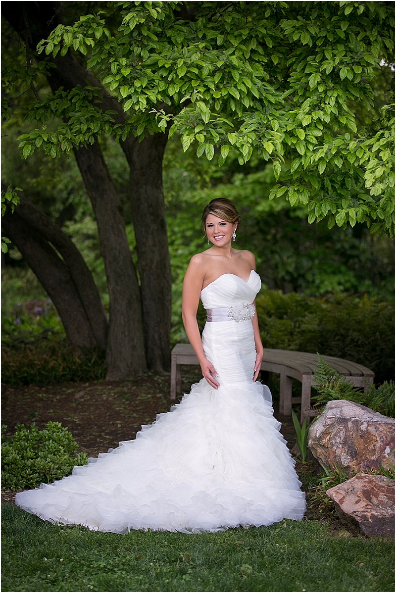 Duke-gardens-bridal-pictures-portrait-session