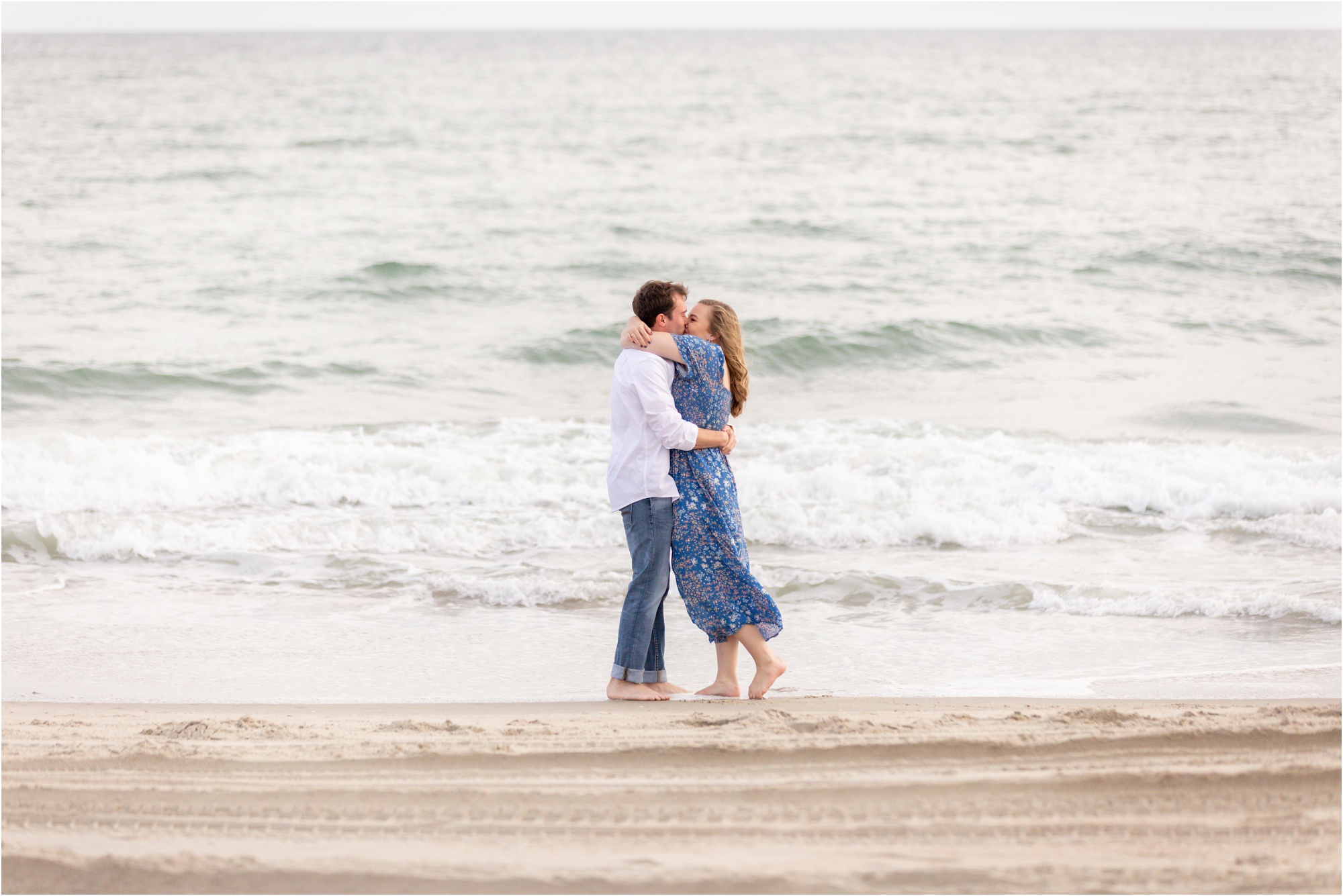 Three ideas for planning your surprise beach proposal